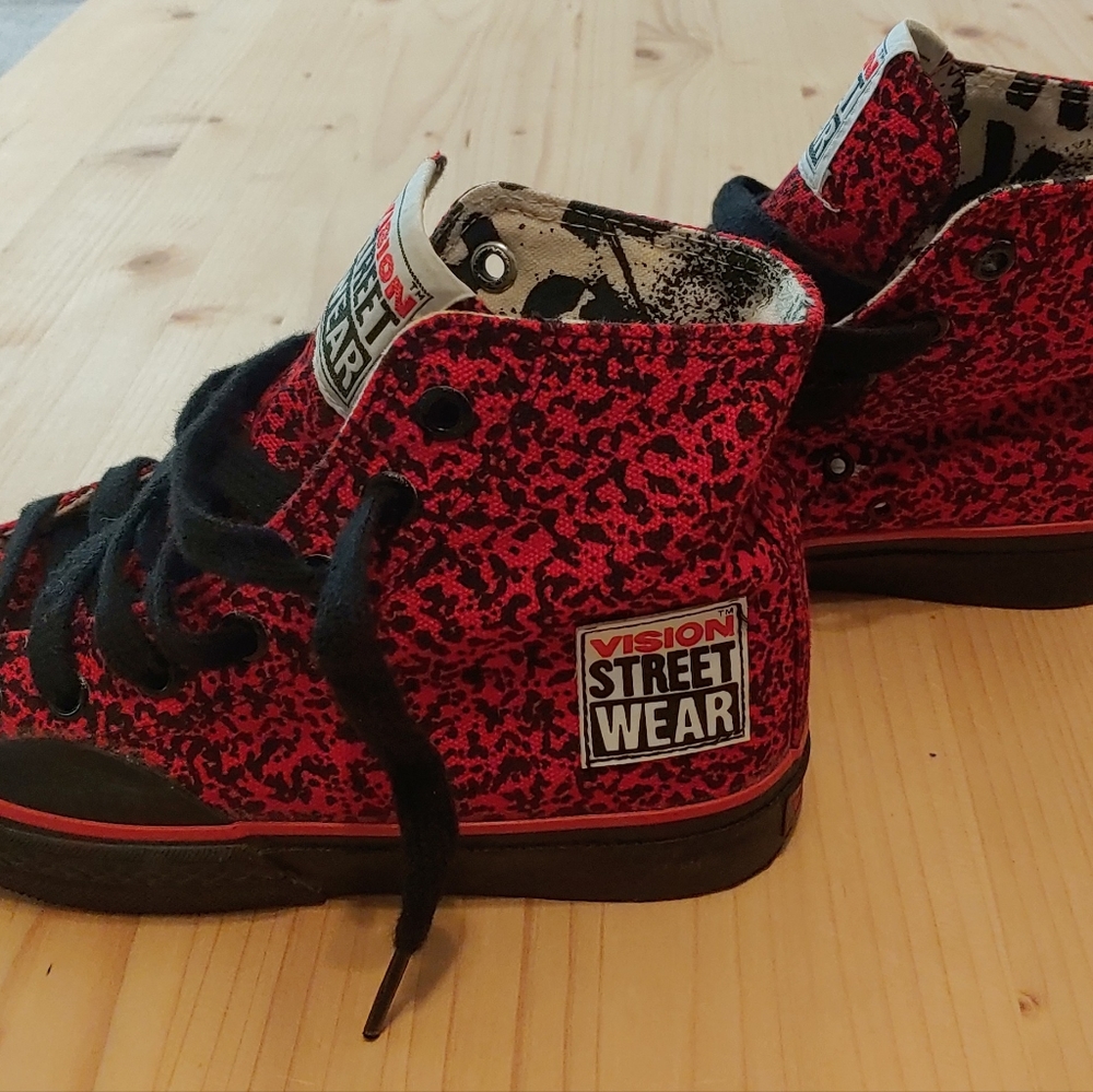Vision Street Wear kids shoes - size 2.5